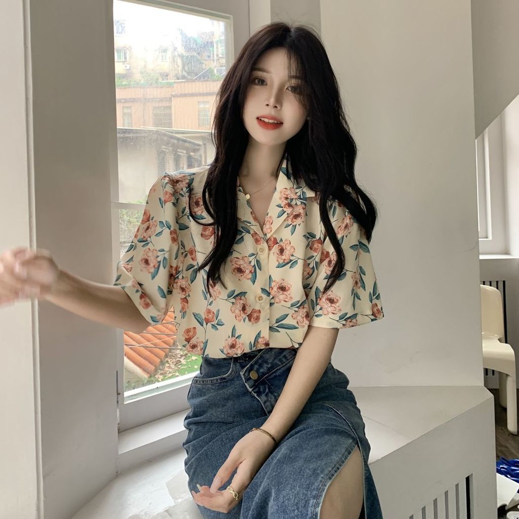 Áo Sơ Mi Tay Ngắn Họa Tiết Hoa Phong Cách Retro Thời Trang Cho Nữ