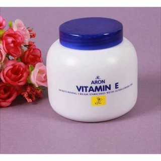 Kem Dưỡng Da Vitamin E Thái Lan