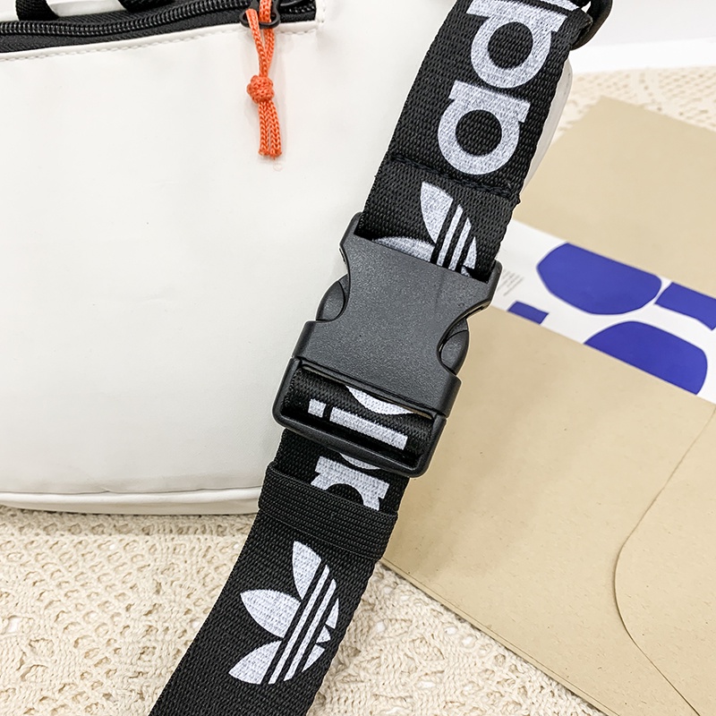 Túi đeo chéo ADIDAS LOVE, túi đeo vai đi GYM, du lịch phong cách trẻ trung, năng động.
