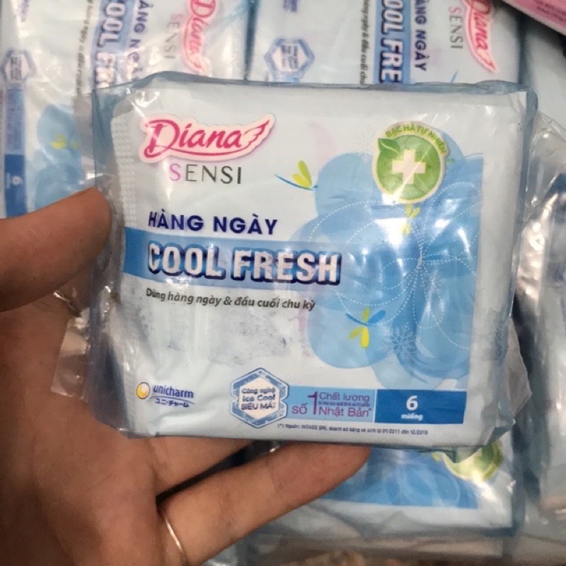 Băng Vệ Sinh Diana Sensi Cool Hàng Ngày 6 Miếng