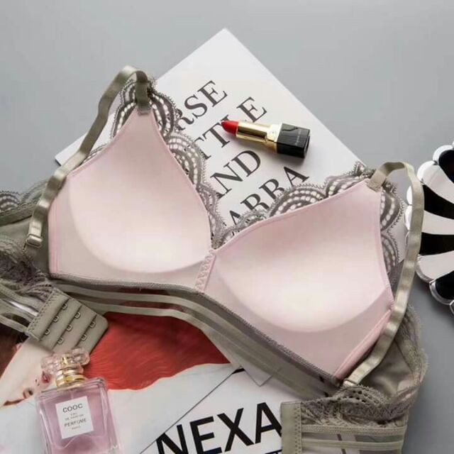 Bộ Đồ Lót ren Không Gingj Mút Mỏng