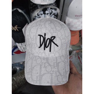 Mũ lưỡi trai DIOR hàng độc nhất🥰😊😊😊