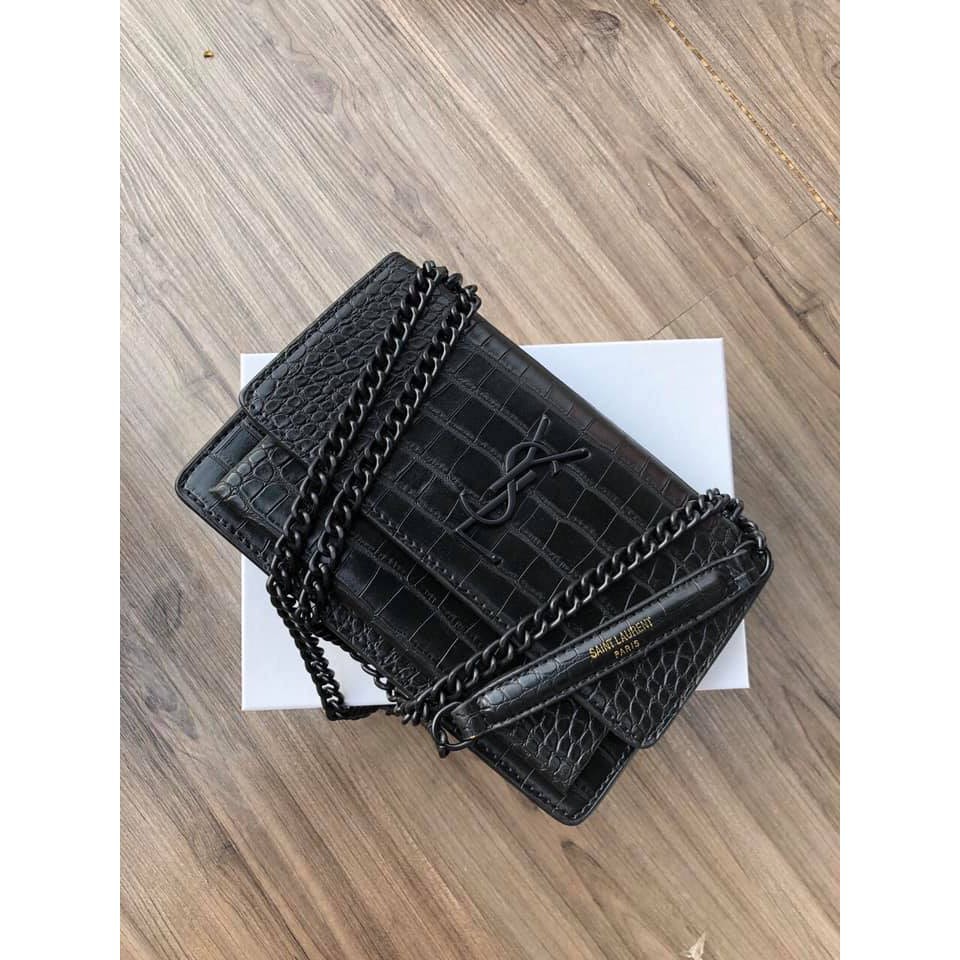 Túi bì thư da rắn khóa bấm Sz 22 ( có hộp )