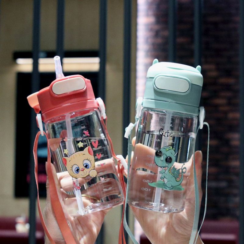 Bình nước cho bé đi học 550ml, bình tập uống nước cho bé có ống hút, bình nước nhựa