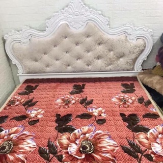 Thảm nỉ nhung trải giường hoa trà nâu