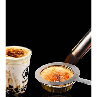Vòng che thành ly nhựa để khò đường làm món trà sữa nướng