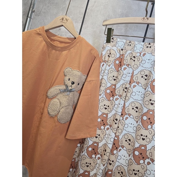 Set áo cotton gấu thêu lông quần suông đáng yêu