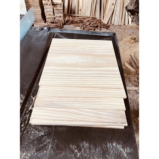 Tấm gỗ thông dài 40cm x rộng 30cm