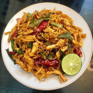 Gà khô xé cay