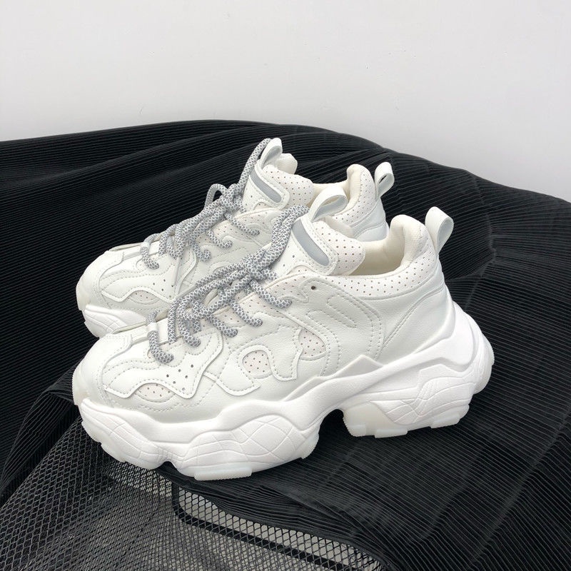 Giày Thể Thao Da Mềm Đế Dày Tăng Chiều Cao Thời Trang Hè Thu 2022 Phong Cách Châu Âu Cho Nữ