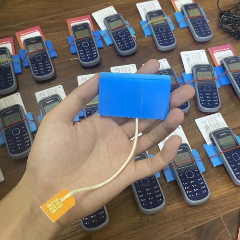 Khay kích sim đa năng Androi giá siêu ưu đãi