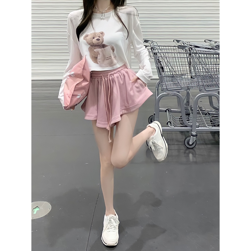 Bộ Áo Thun Hình Gấu Quần Váy 2 Lớp Dáng Ngắn 2 Màu