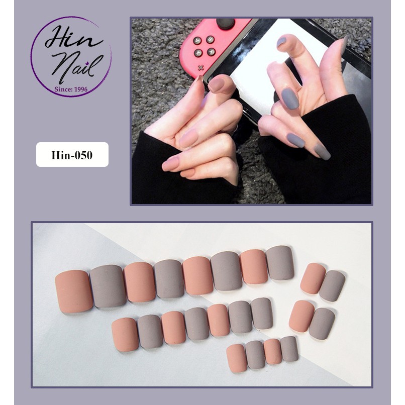 Set 24 móng tay giả màu sơn lì