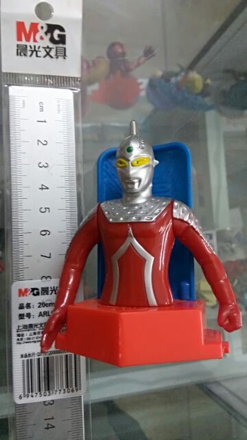 Mẫu siêu nhân để bàn. Đồ chơi Nhật cũ giá rẻ