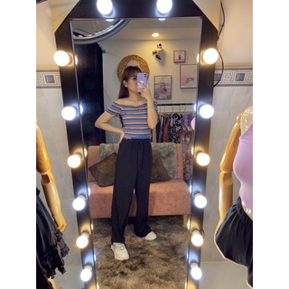 Croptop sọc Forever21 hai màu độc lạ.
