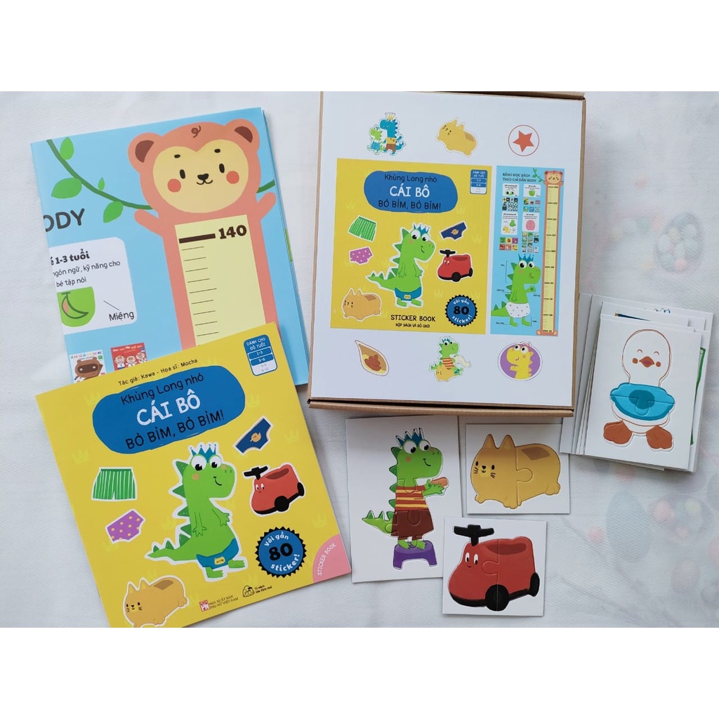 Sách Ehon - Khủng Long Nhỏ - Cái Bô Bỏ Bỉm, Bỏ Bỉm! (Hộp Sách + Puzzle + Thước Đo Chiều Cao)