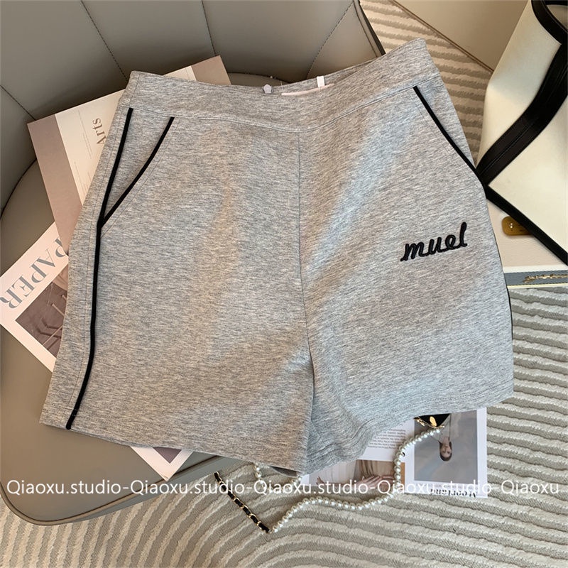 Set Quần Short Và Áo Thun Thiết Kế Mới Thời Trang Mùa Hè Cho Nữ