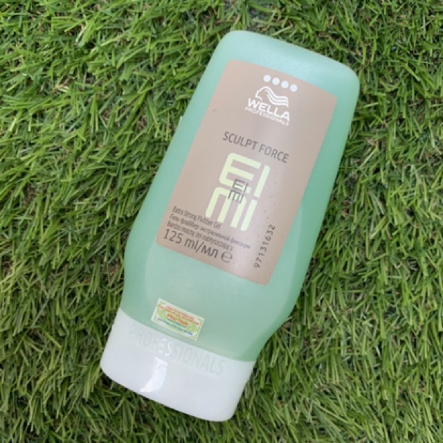 Gel giữ nếp cứng và bóng mượt WELLA EIMI SCULPT Force 125ml