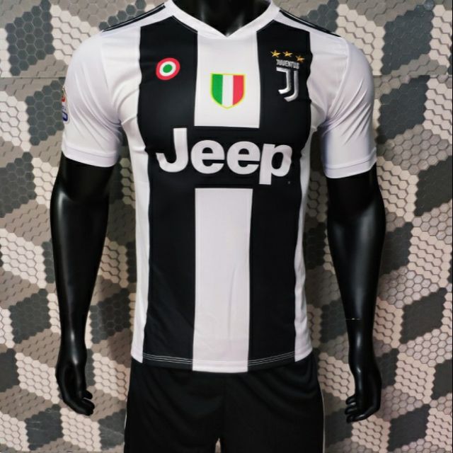 Áo đá bóng câu lạc bộ Juventus