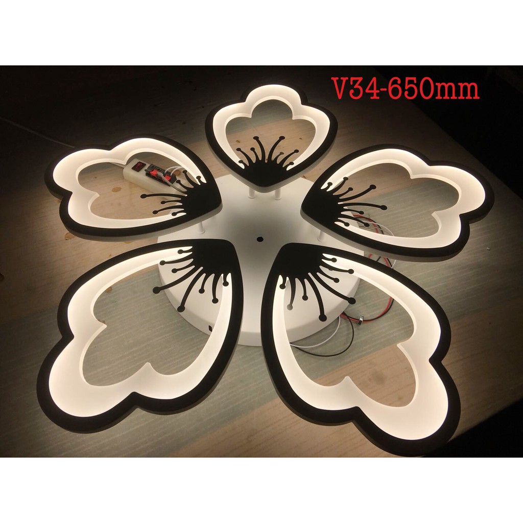 Đèn Led Ốp Trần Trang Trí Phòng Khách,Phòng Ngủ V34 5 Cánh Hoa Có Điều Khiển Từ Xa 3 Chế Độ Sáng
