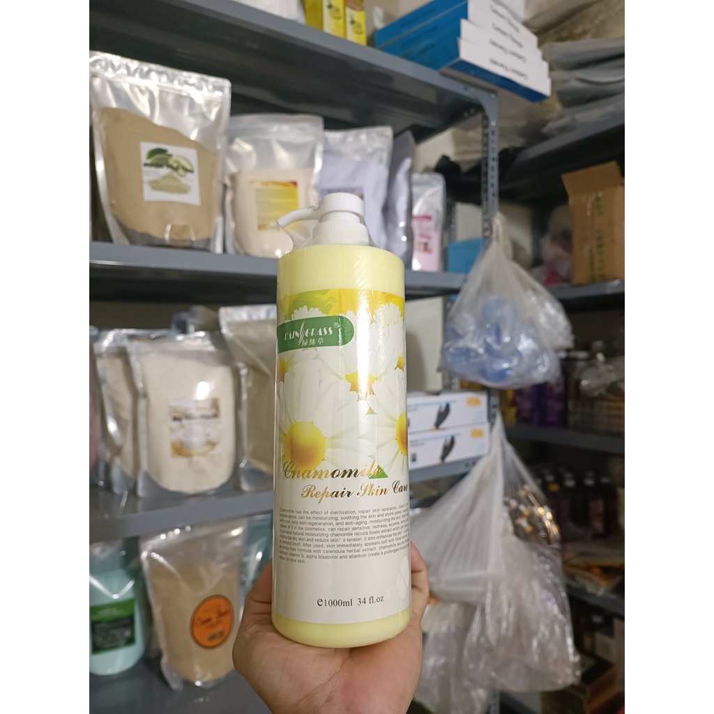 Sữa rửa mặt hoa cúc chai 1000ml