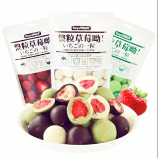 Kẹo bọc dâu thơm ngon