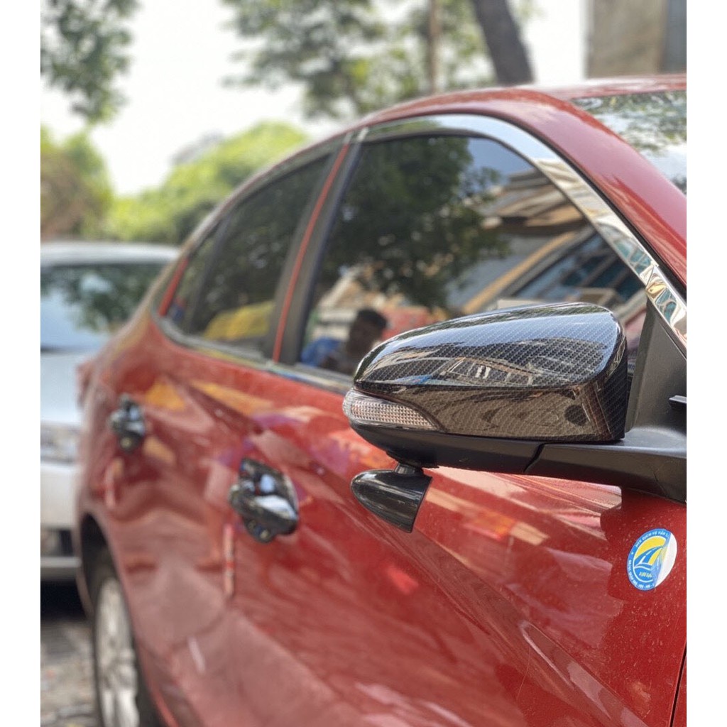 Bộ 2 Ốp Gáo Gương Xe Vios/ Yarris/ Altis 2014 đến 2020 Carbon Cao Cấp - tặng kèm keo tăng dính