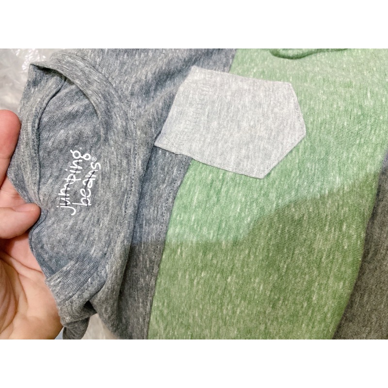 Áo phông bé trai Jumping Beans dư xịn