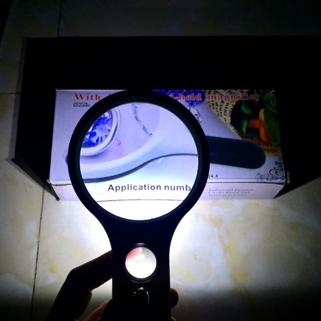 Kính lúp đa năng Magnifier độ phóng đại 45X có đèn LED hỗ trợ