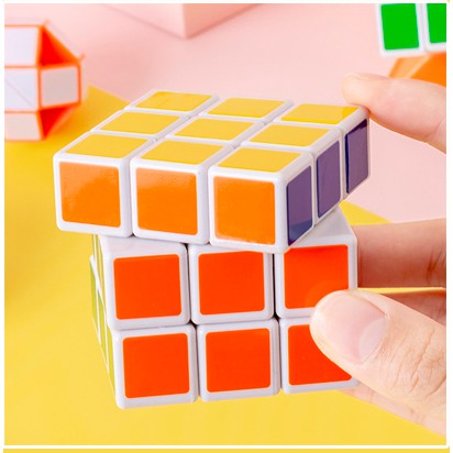 Rubik 3x3x3, tặng Rubik snake mini