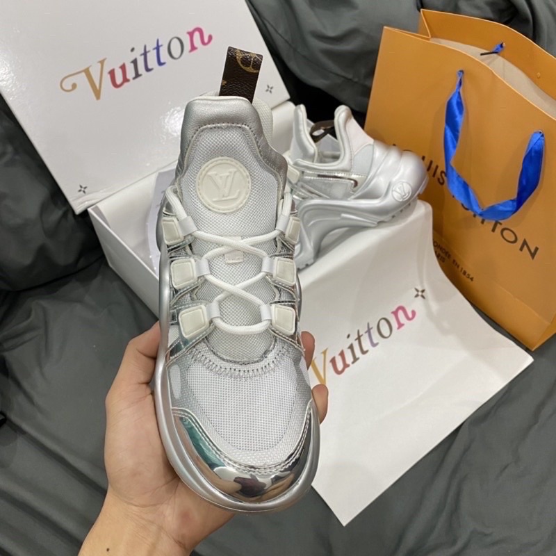 GIÀY LV TRẮNG BẠC LAI AU CAO CẤP 1:1