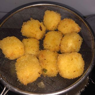 COMBO 5 HỘP BÁNH SỮA TƯƠI CHIÊN ( CHỈ GIAO TPHCM )