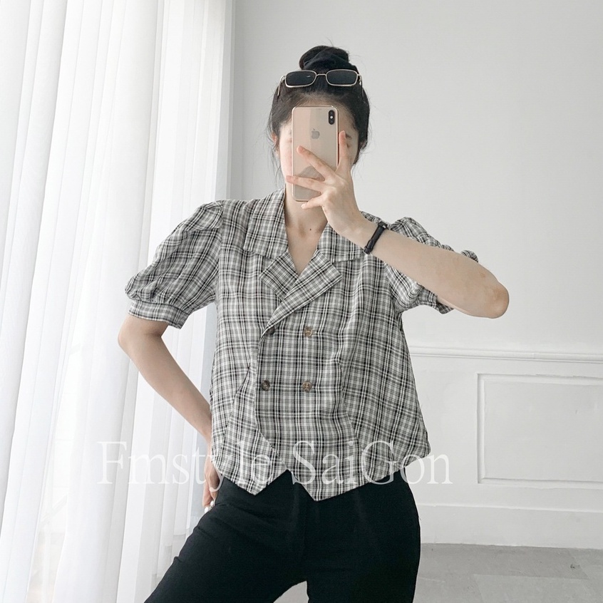 Áo sơ mi tay phồng cổ vest 4 nút vạt kiểu ulzzang thời trang nữ Fmstyle Saigon 21SU072X0104