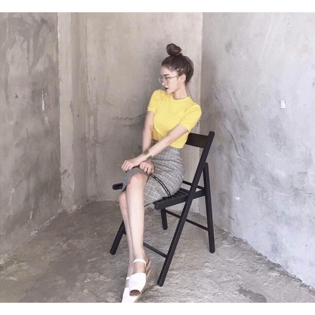 Áo croptop kiểu tay ngắn