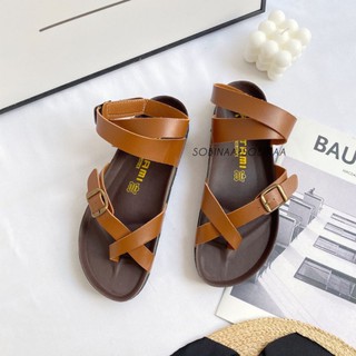 Sandal xỏ ngón