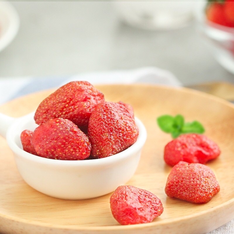 Dâu tây sấy dẻo