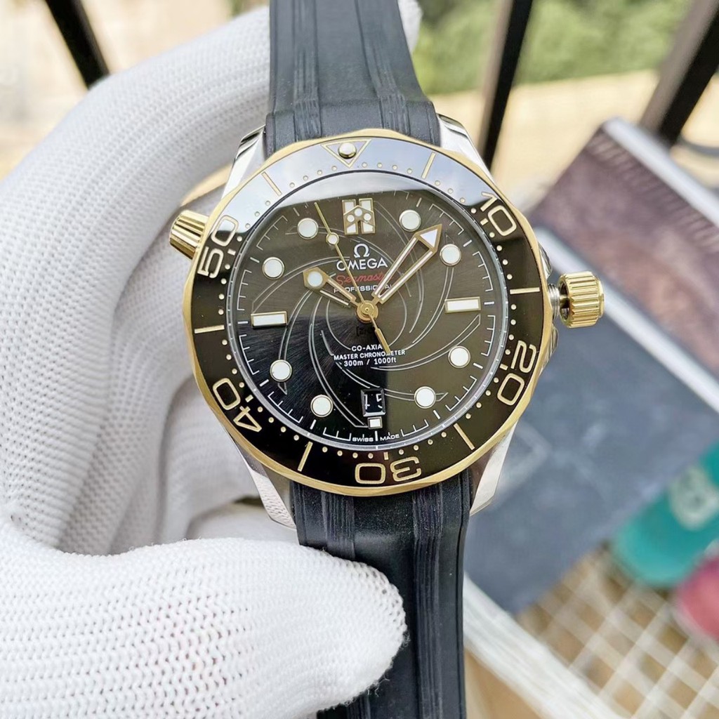 Đồng Hồ Nam Omega_Seamaster "007- 𝙅𝙖𝙢𝙚𝙨 𝘽𝙤𝙣𝙙" 𝙇𝙞𝙢𝙞𝙩𝙚𝙙 Demi Vàng, Máy Automatic - Cơ , Dây Cao Su , Size 42mm (1993watch)