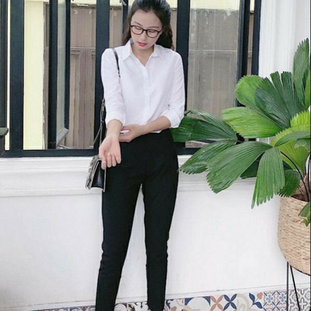 Áo sơ mi trơn công sơ đơn giản dễ phối đồ vải đẹp