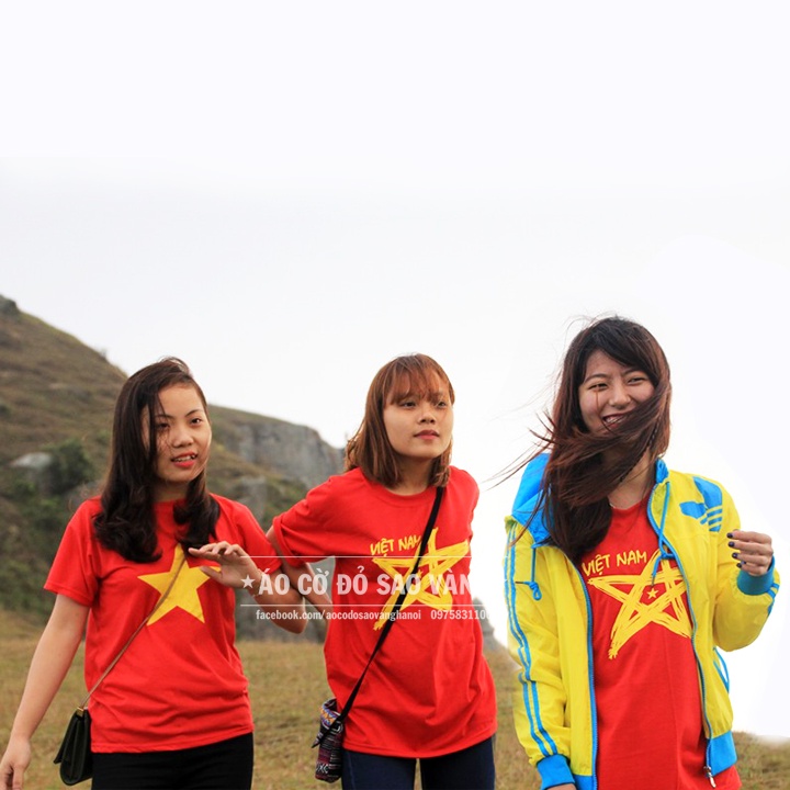 Áo cờ đỏ sao vàng
