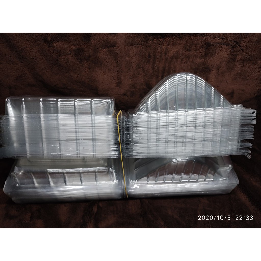 100 HỘP NHỰA H09  ĐỰNG BÁNH SANWICH 13,5 CM X 6 CM CAO 7 CM