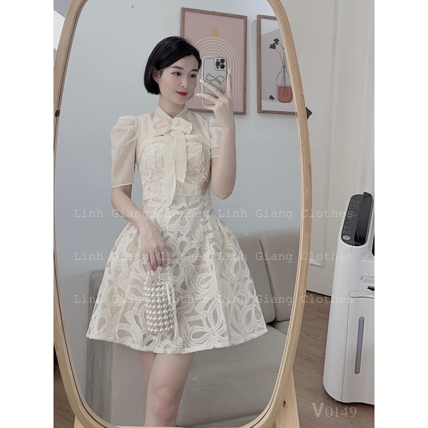 ĐẦM REN KEM THẮT NƠ NGỰC CUT OUT PHỐI VOAN