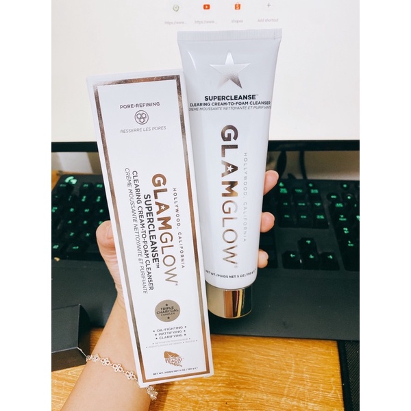 Sữa rửa mặt Glam Glow