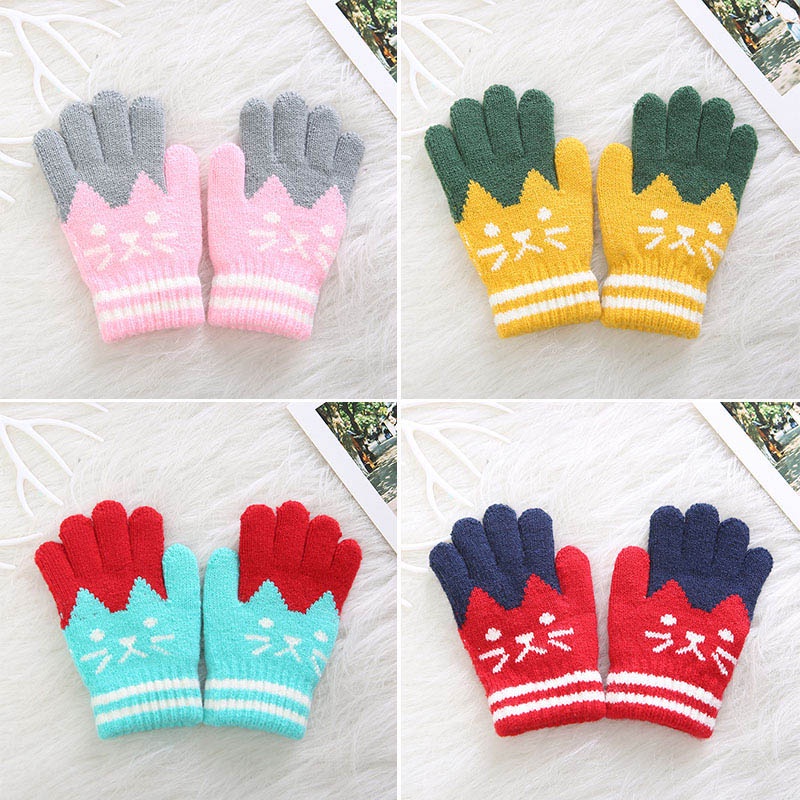 Găng Tay Giữ Ấm Có Chi Tiết Hoạt Hình Dễ Thương Cho Bé