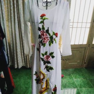 BỘ ÁO DÀI 4 TÀ .QUẦN 2 LỚP.THÊU HẠT SIÊU ĐẸP