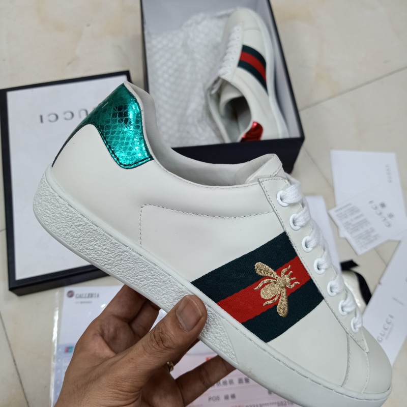 Giày Gucci Ace Ong Thêu Cao Cấp