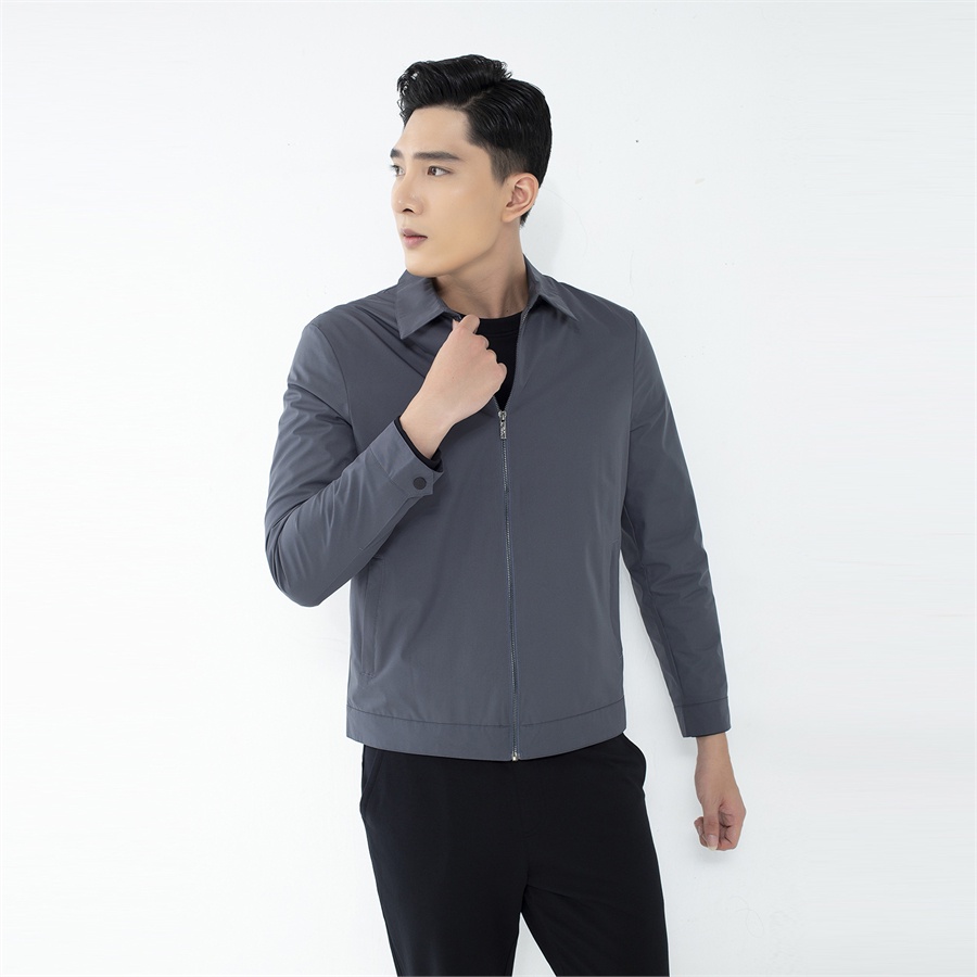 Áo khoác gió nam 2 lớp Aristino AJK010W1 Jacket dáng Regular fit suông vừa cổ bẻ lịch sự vải Polyester bền màu sắc nét