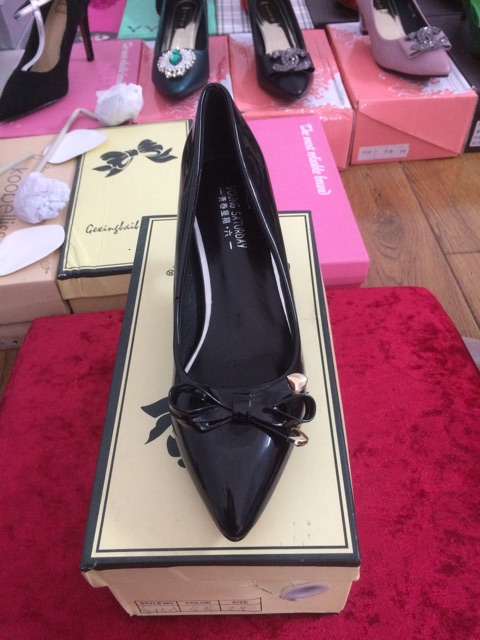 Xả hàng cao gót size 38
