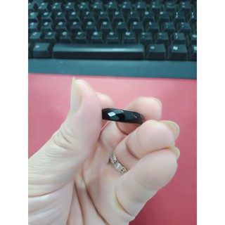 nhẫn đeo tay màu đen size 6;7