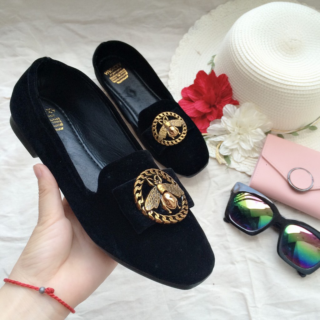 Bệt ong xích_ bệt gắn hình ong đi siêu sang chảnh | BigBuy360 - bigbuy360.vn