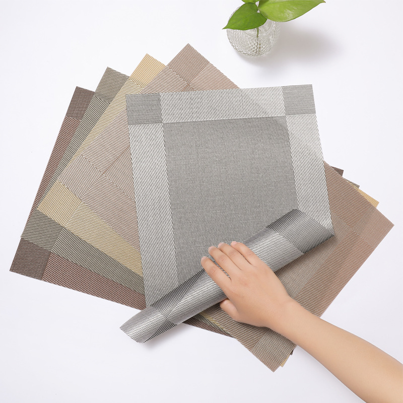 Thảm Lót Bàn Ăn Houseeker Pvc Cách Nhiệt 30x45cm
